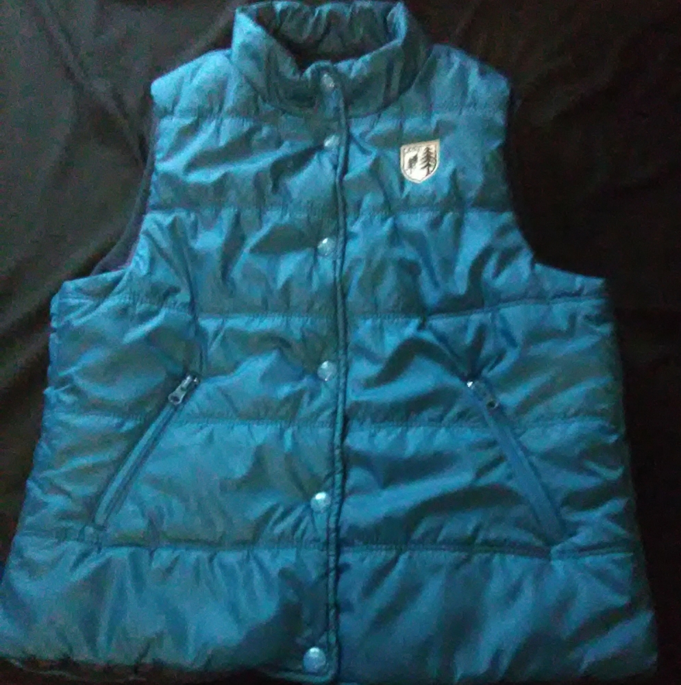 American eagle women's Puff vest